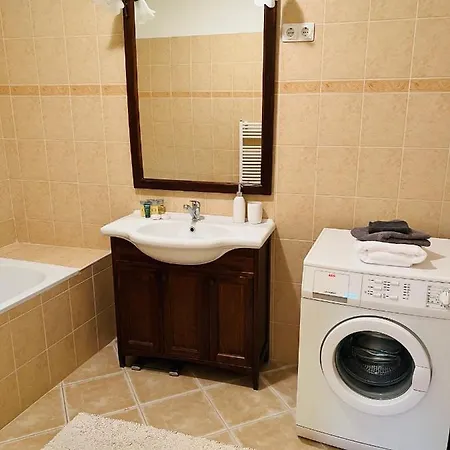 Apartman Elit Medencés *