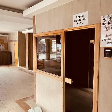 Elit Medencés Hajdúszoboszló